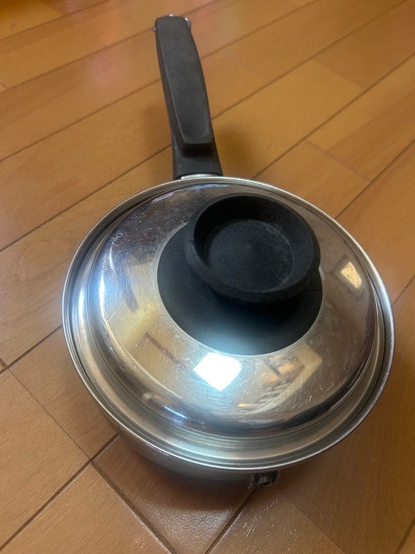 ロイヤルクイーン ステンレス製片手鍋 蓋付き