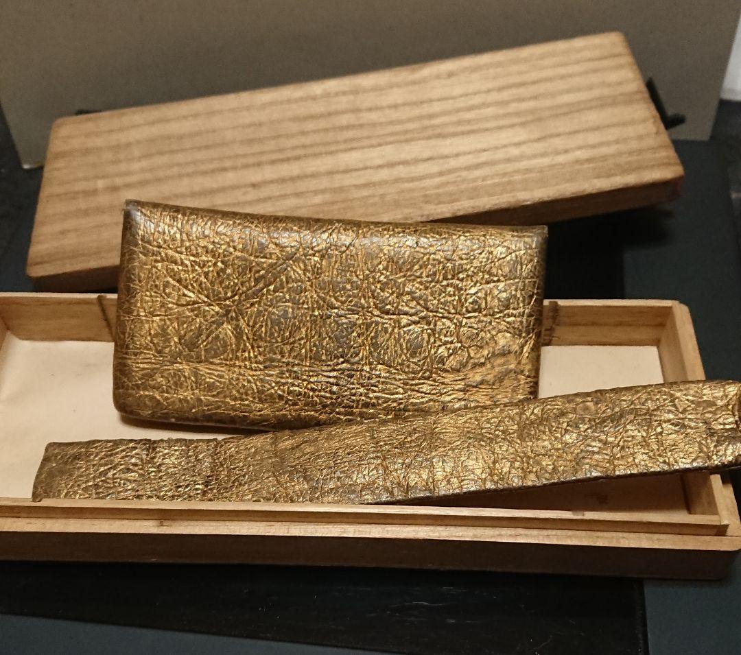 逸品 江戸後期 金唐革 煙草入れ 叺 掲げ物 工芸品 煙管入れ
