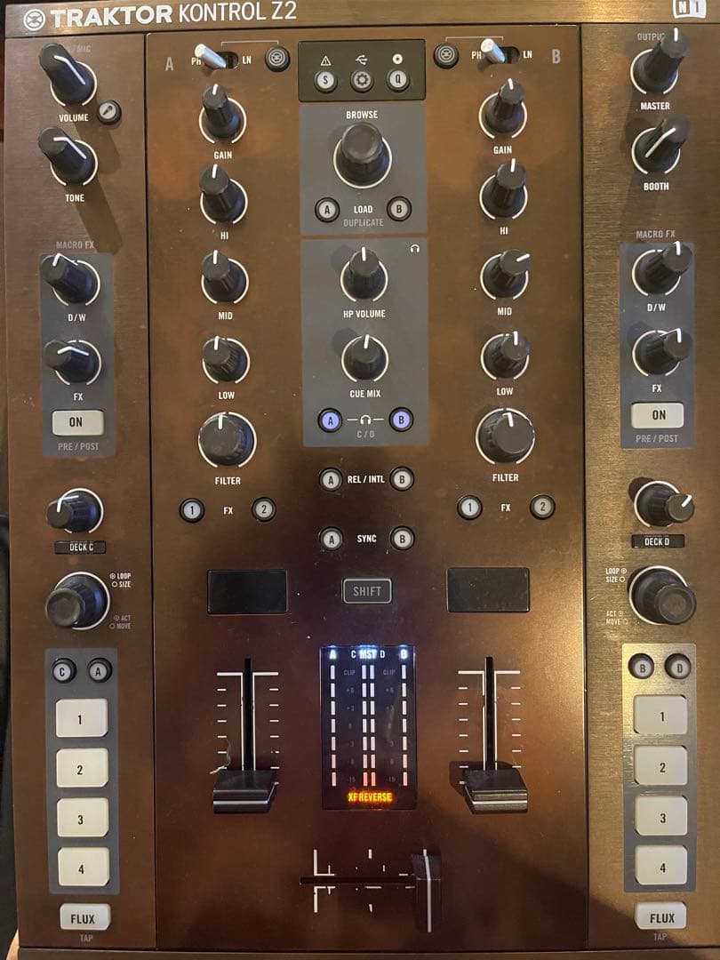TRAKTOR KONTROL Z2 DJミキサー 動作確認済み 箱付