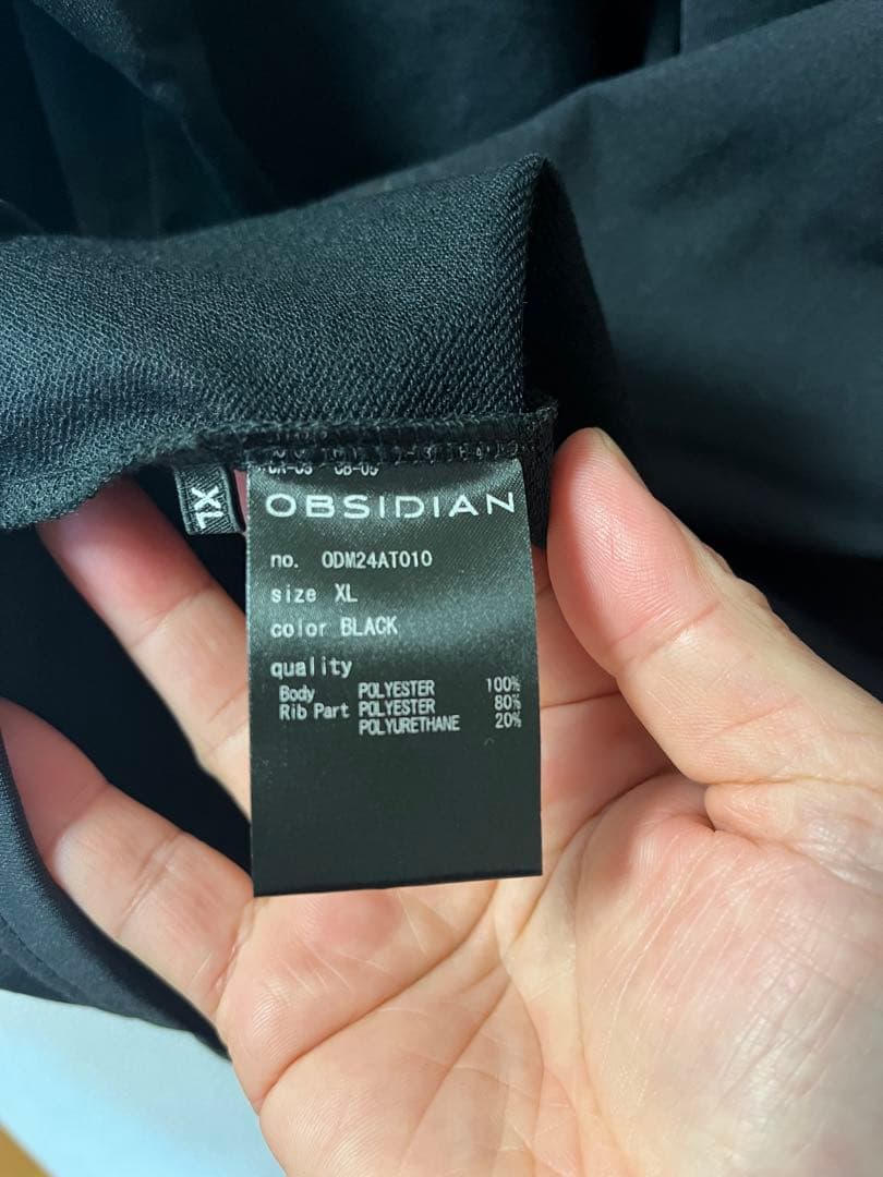 人気 OBSIDIAN ブラック 長袖カットソー
