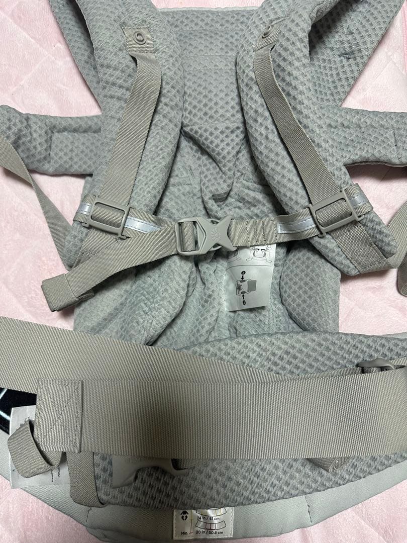 最終値下げ【新品同様】エルゴ 抱っこ紐 オムニブリーズ ergobaby