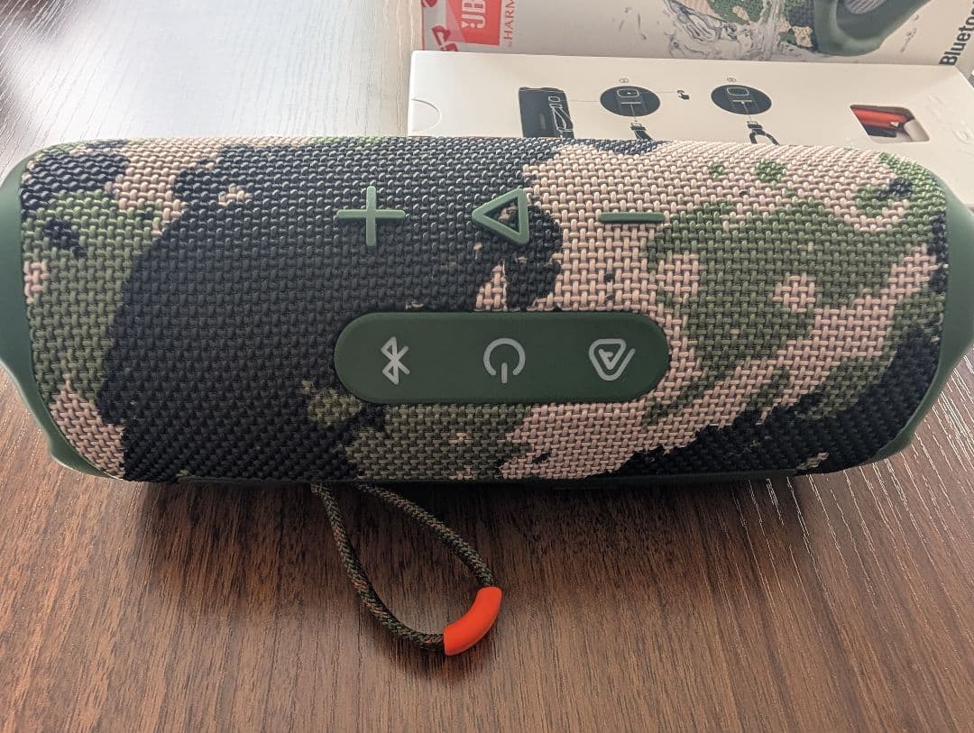 美品 JBL Flip 7 ワイヤレスBluetoothスピーカー スクワッド