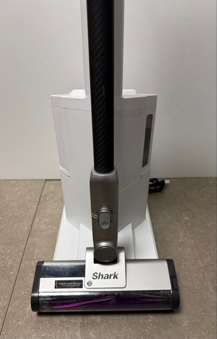 shark◇CleanSense iQ+◇IW3241J ライトチタニウム