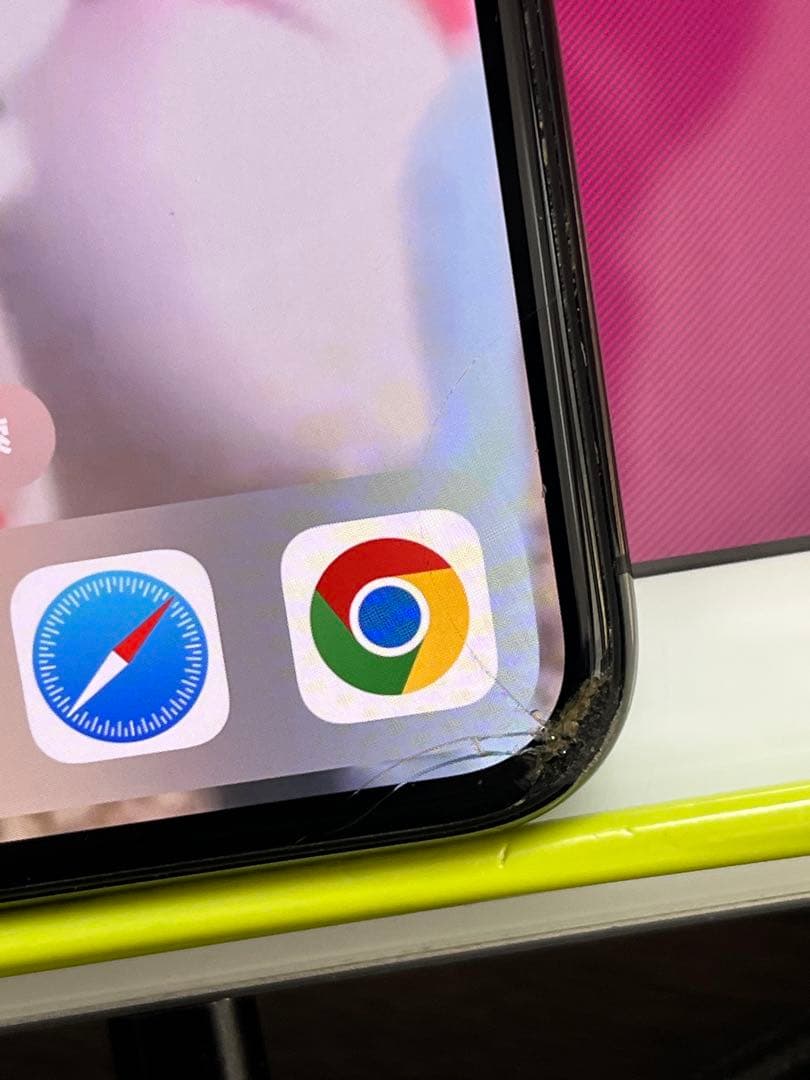 Apple iPhone Xs スペースグレー 本体