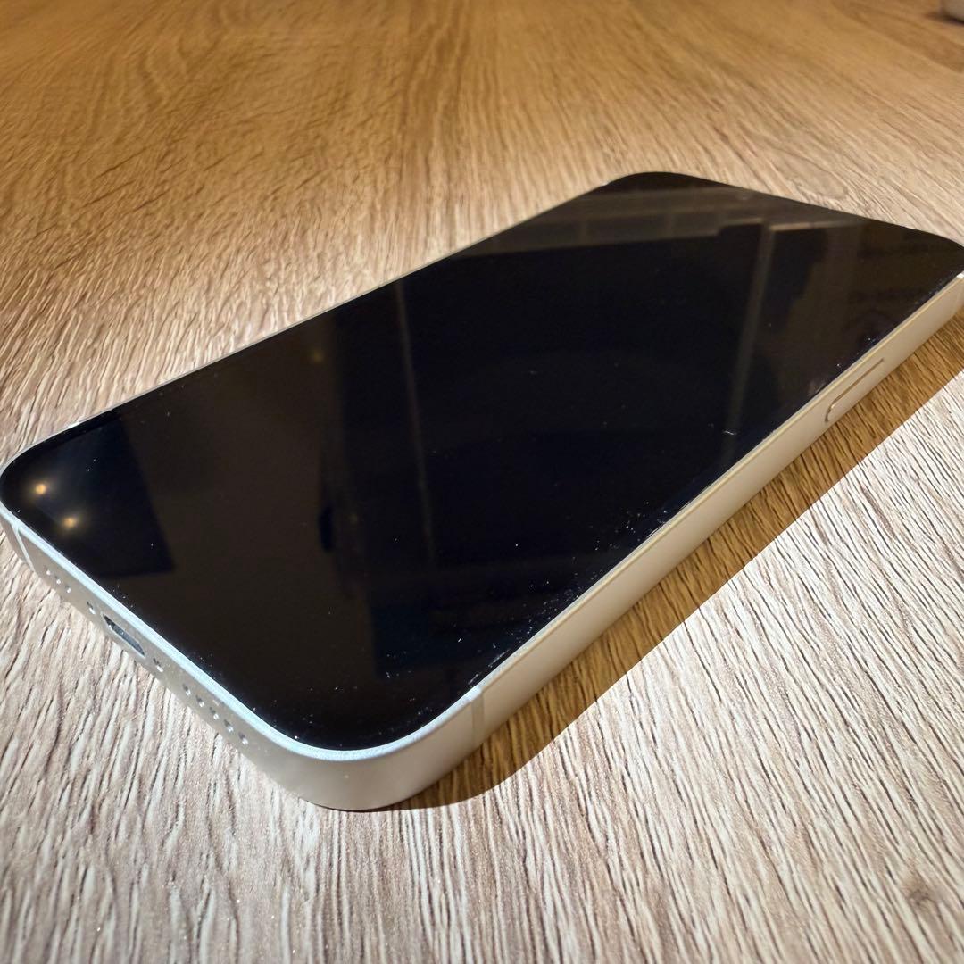 iPhone14 本体 128 gb ホワイト SIMフリー MPUQ3J/A