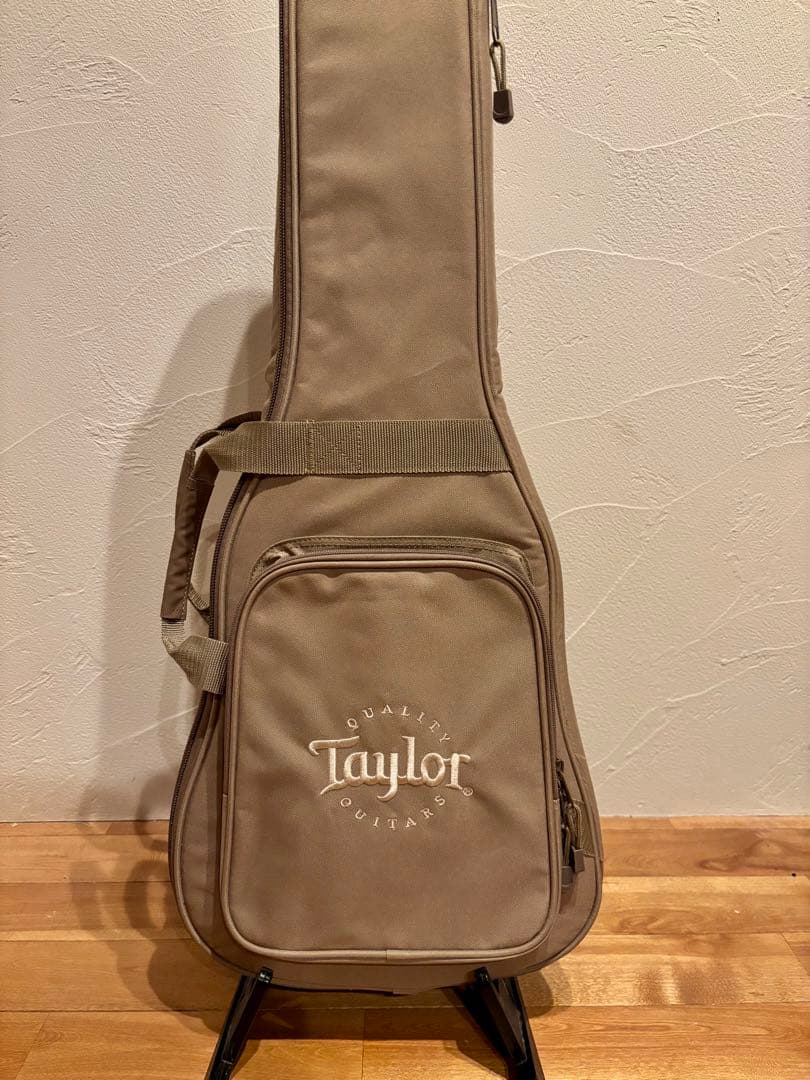 【美品】Taylor Baby Taylor BT2 マホガニー 木目良好ギター