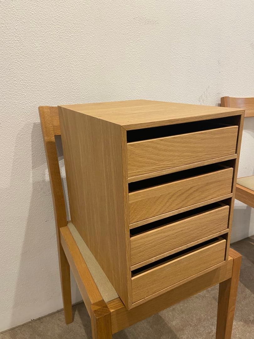 ☘️送料込⭐️超美品⭐️廃盤希少⭐️無印良品⭐️木製収納ケース⭐️引出式 4段 オーク材