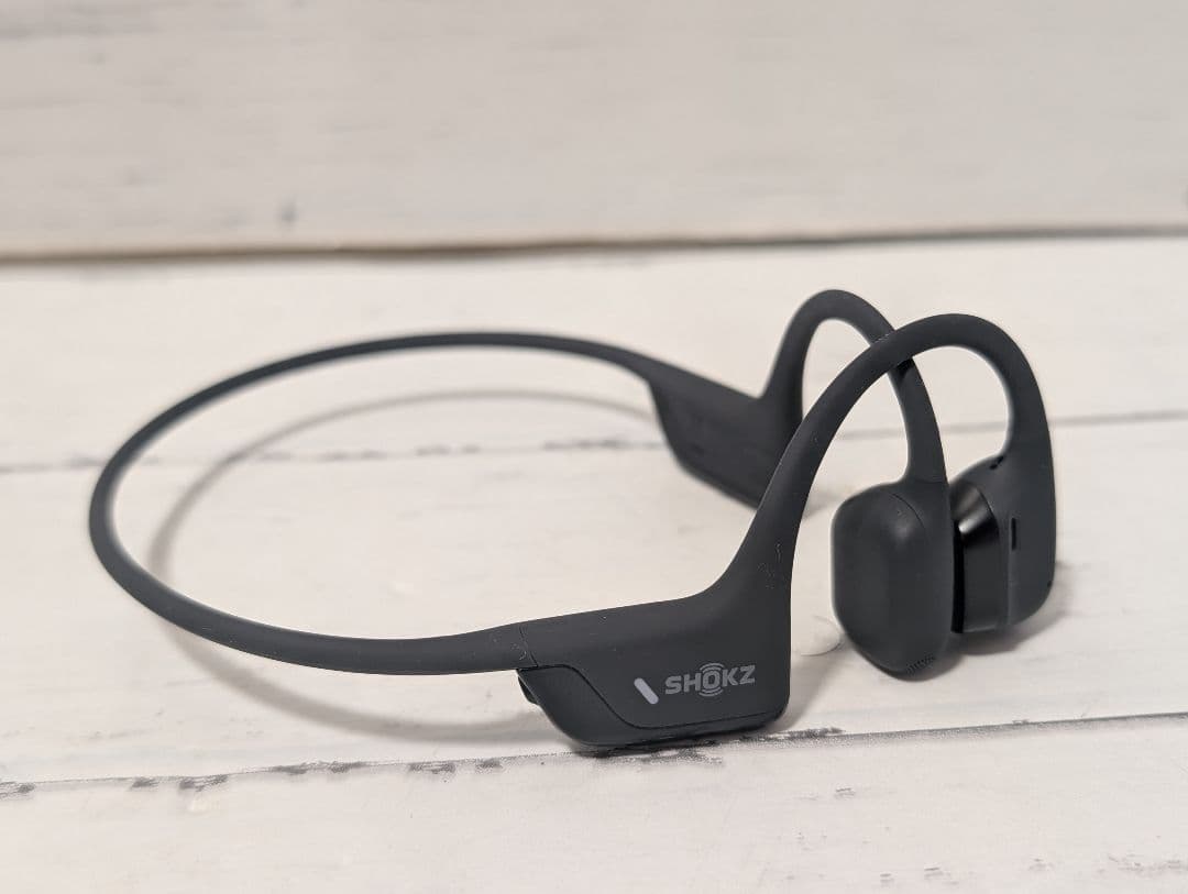 SHOKZ OPENRUN PRO2 骨伝導イヤホン ブラック