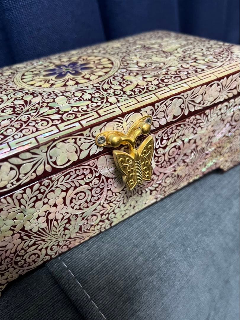 美品！ 螺鈿細工 蝶々 ジュエリーボックス