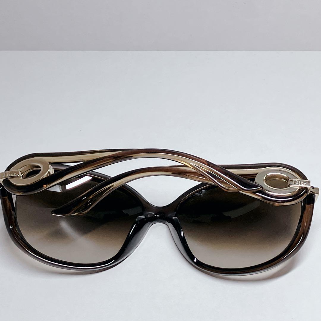 クリスチャンディオール DIORVOLUTE2F サングラス　箱付き　度なし