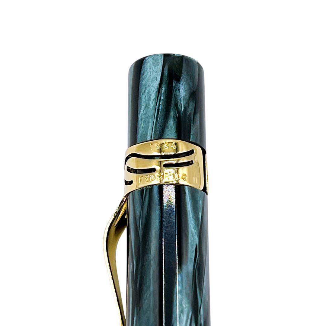 美品 ヴィスコンティ 万年筆 レジン 金 ゴールド 黒 ブラック ユニセックス