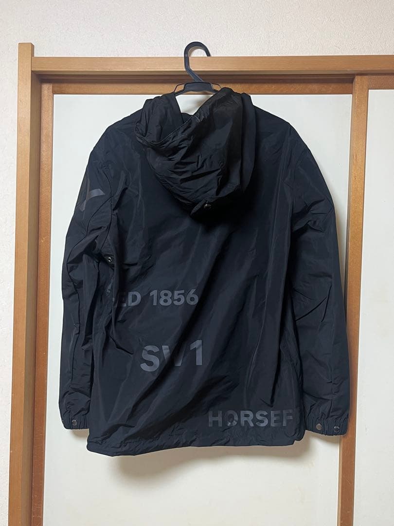 バーバリー ホースフェリー シェイプメモリータフタ ナイロンジャケット