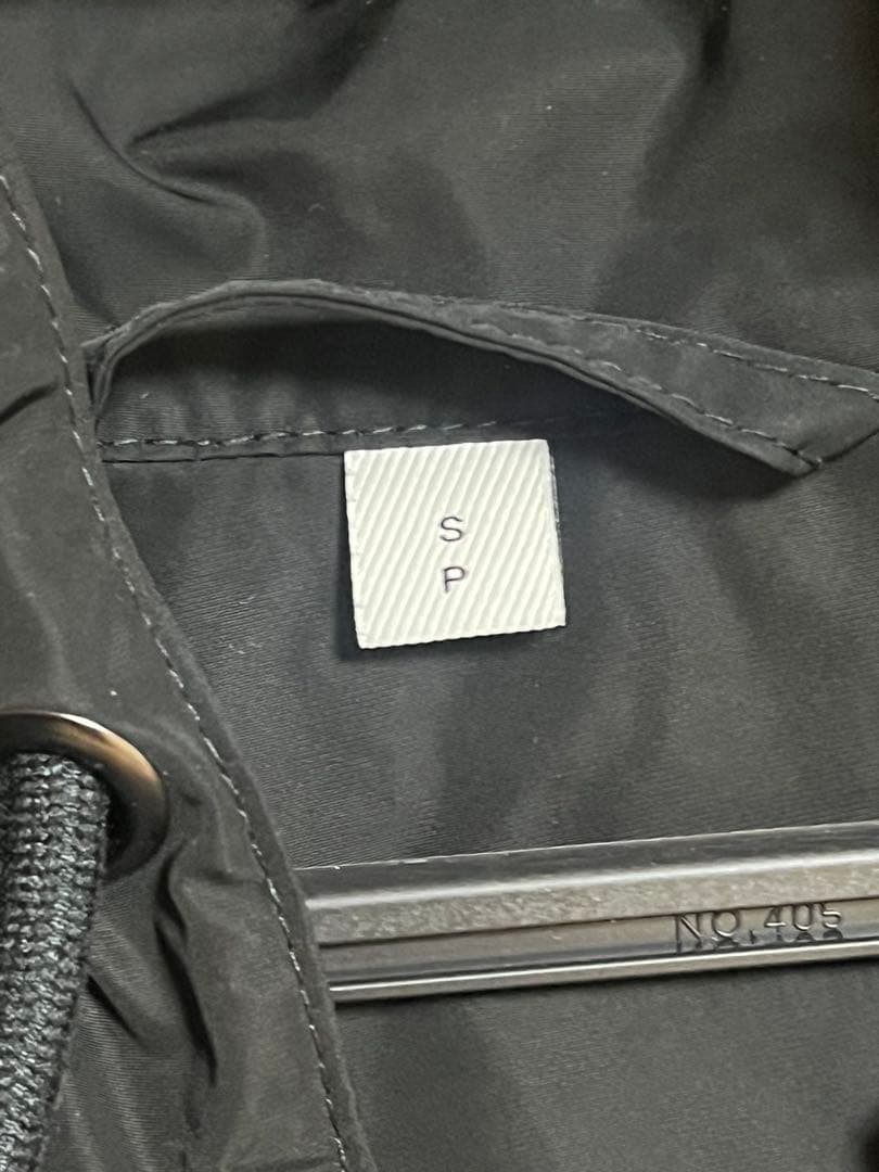 バーバリー ホースフェリー シェイプメモリータフタ ナイロンジャケット