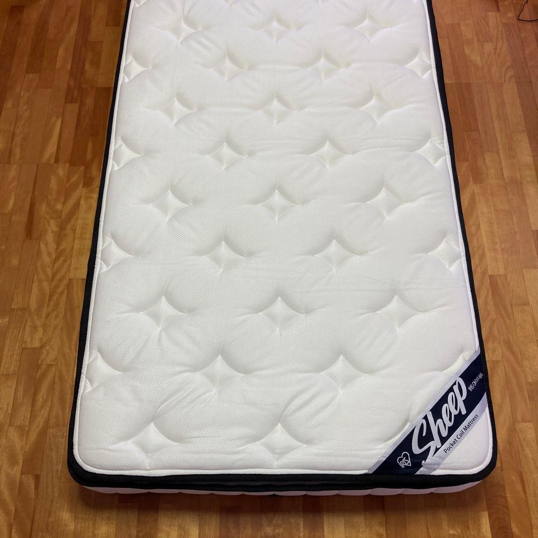 【送料込み】アイリスオーヤマ　Sheep ポケットコイルマットレスシングル