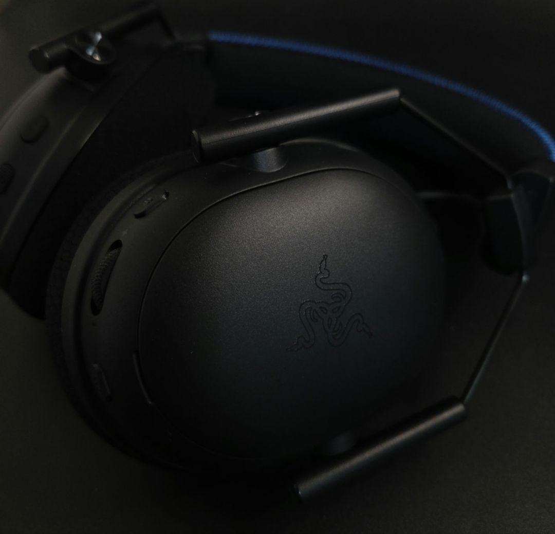 ヘッドホン Razer BlackShark V3 Pro for Playstation