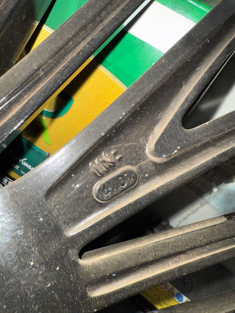 ザクロ様 WALD ジェニュインライン F001 ホイールタイヤ