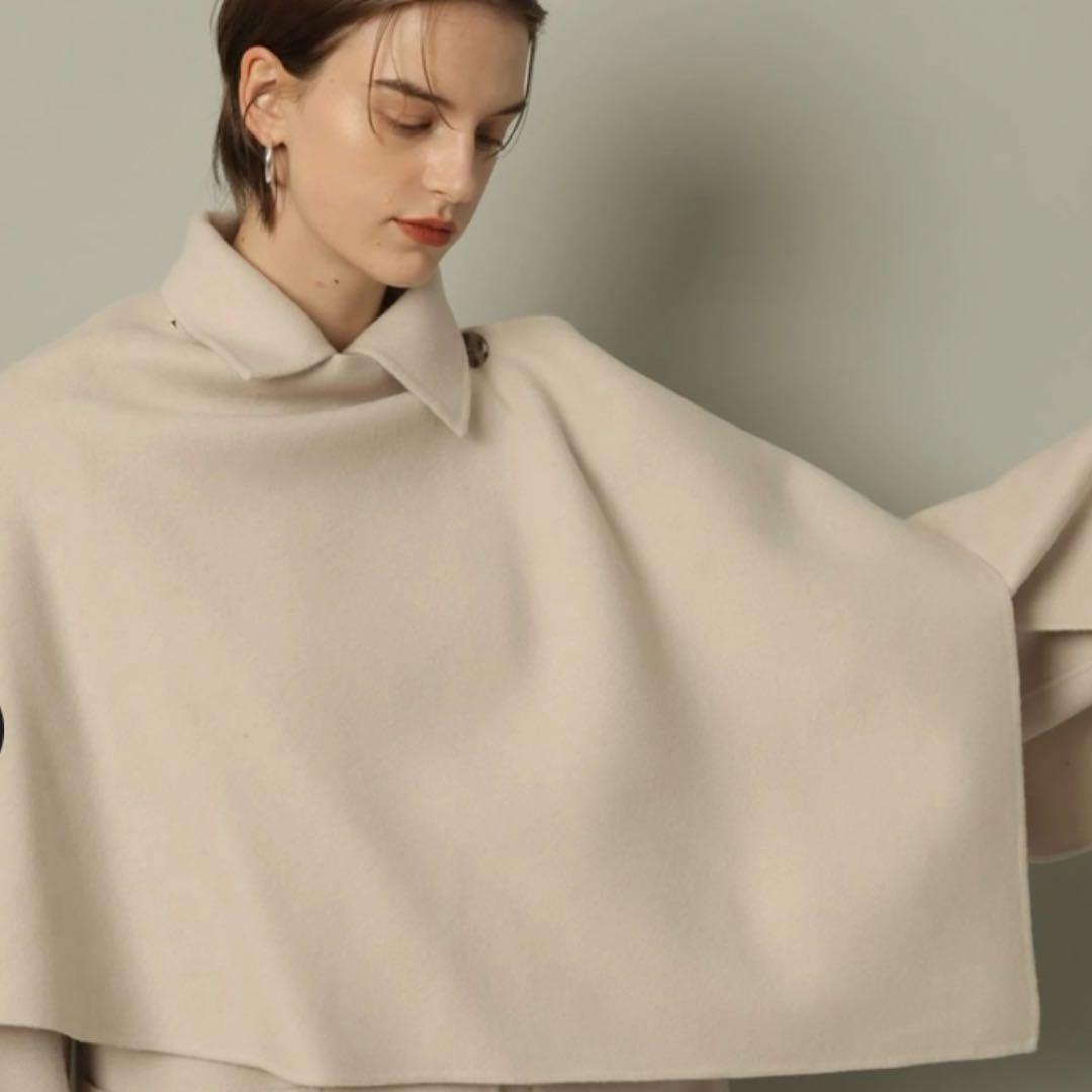 【新品】カデュネ ストール付きリバーコートオフ白Sサイズ