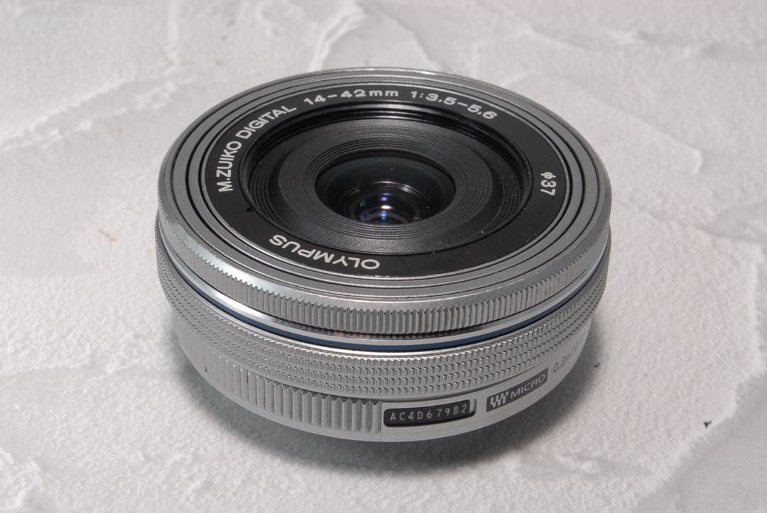 オリンパス PEN E-PL7 ダブルズームキット スマホ転送 ミラーレス