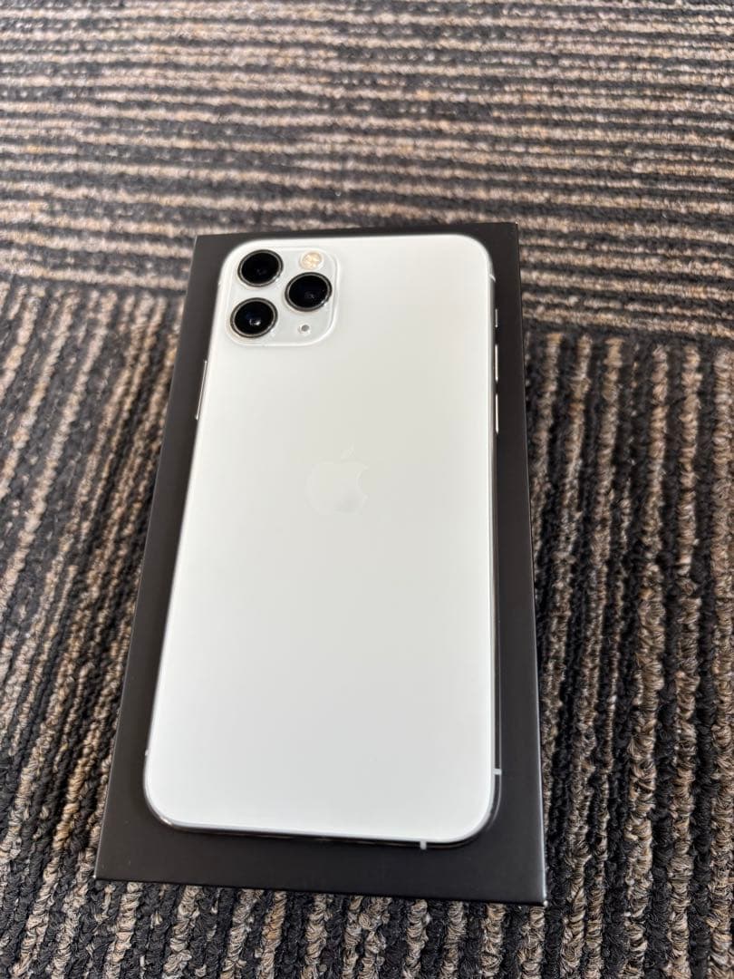 Apple iPhone11Pro 64GB 本体