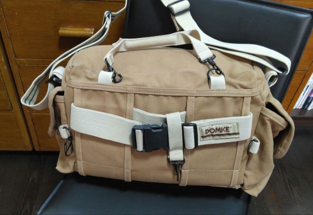 DOMKE(ドンケ）カメラマン.ショルダーバッグF7.USA製