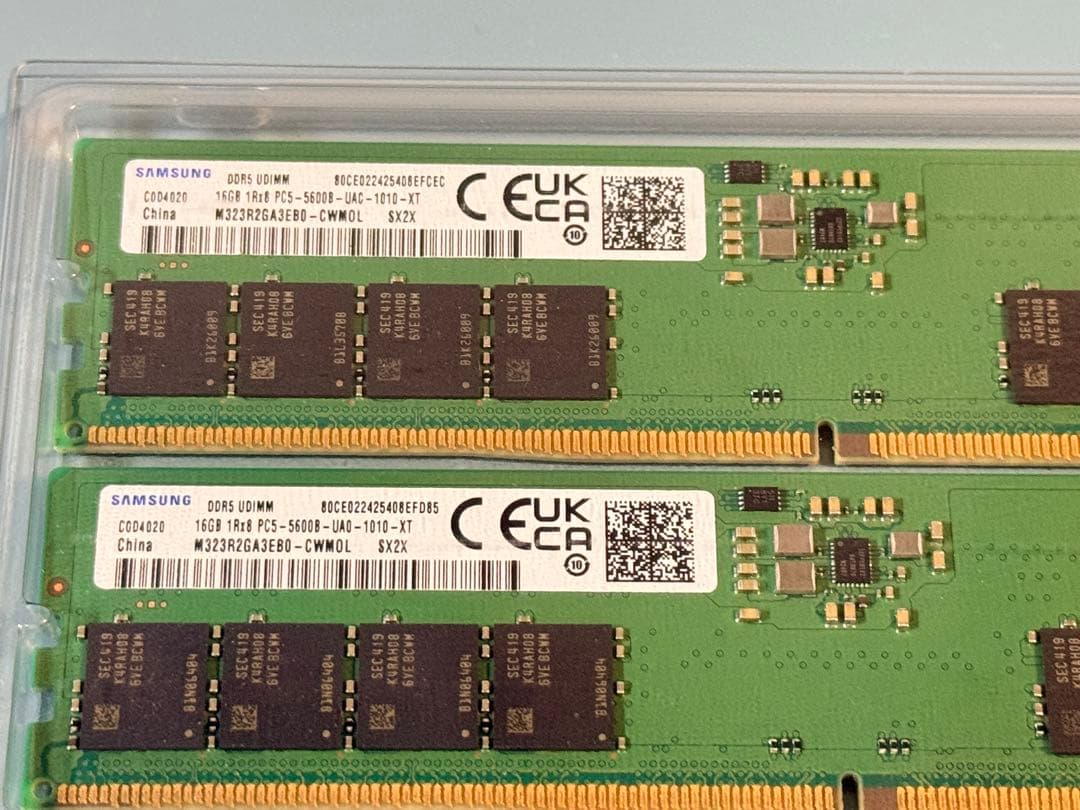 Samsung 32GB (16GBx2) DDR5メモリ 5600MHz