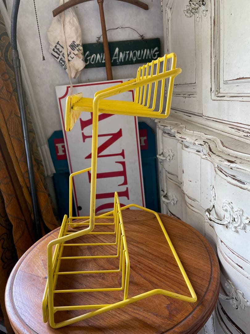 アンティーク　ワイヤー　ディスプレイ　ラック　スタンド飾り棚Mr.PEANUTS