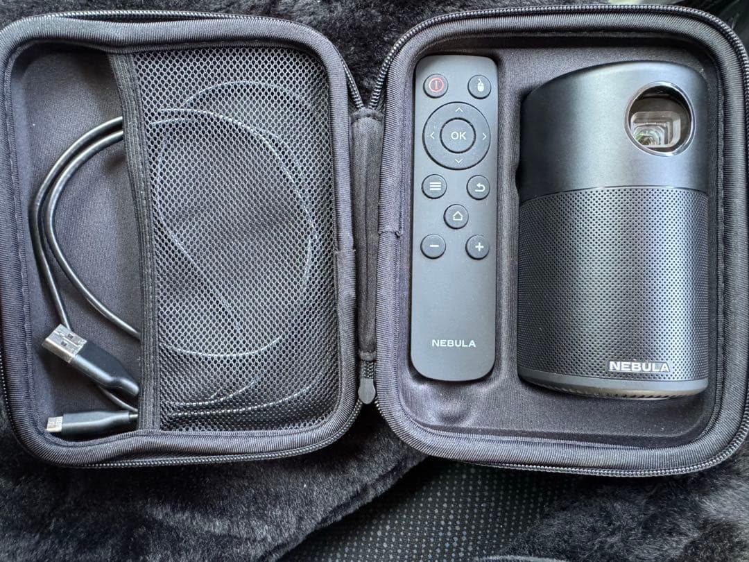 Nebula Capsule D4111 箱付き ほぼ未使用 プロジェクター