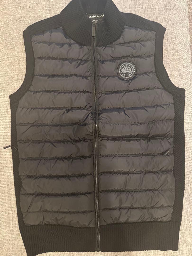 新品 カナダグース ハイブリッジ ニット ベスト ブラックレーベル