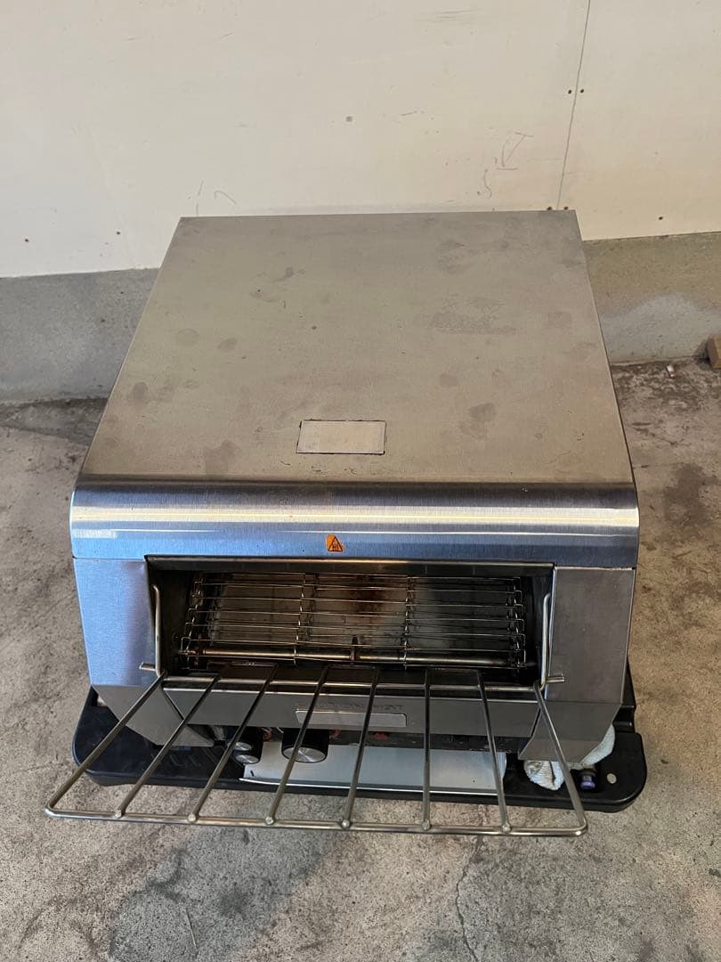 サンテック　コンベアトースター TQ-400H 単相200v 動作品