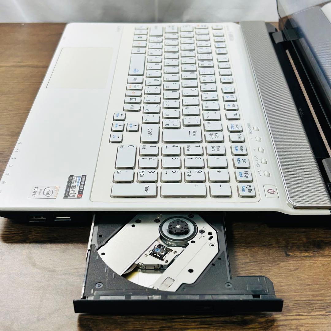 NECノートパソコンi7/SSD512G/16G Office付 Win11