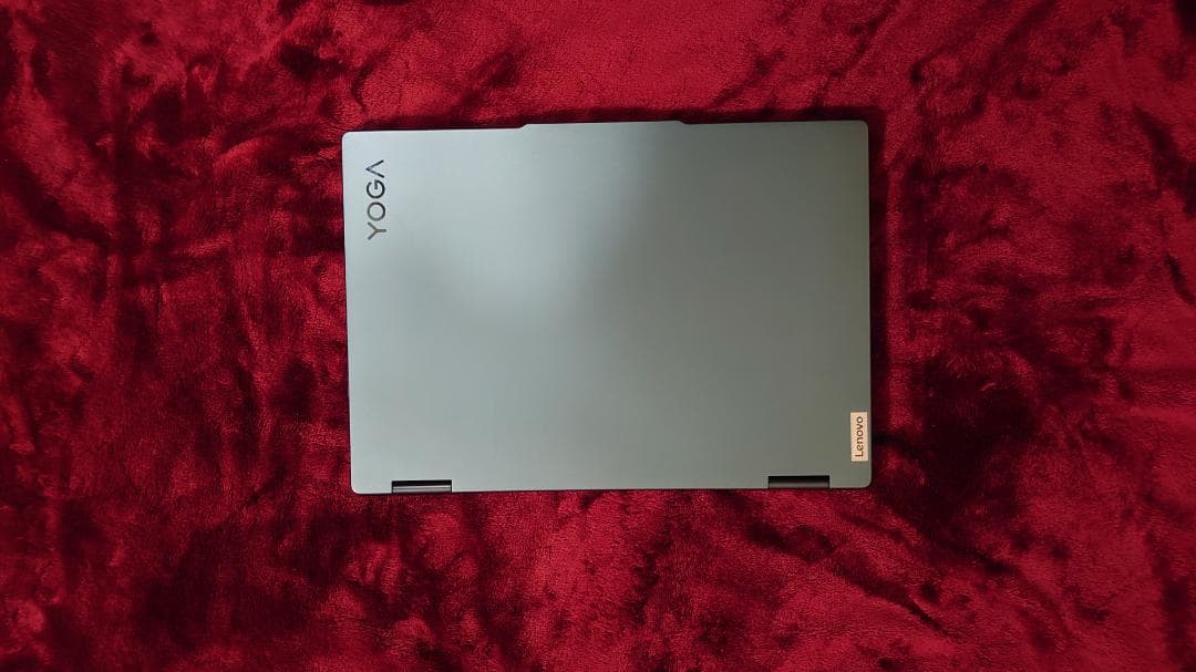 美品：レノボYoga 7 Gen8／有機EL14型2.8Kタッチパネル 2in1