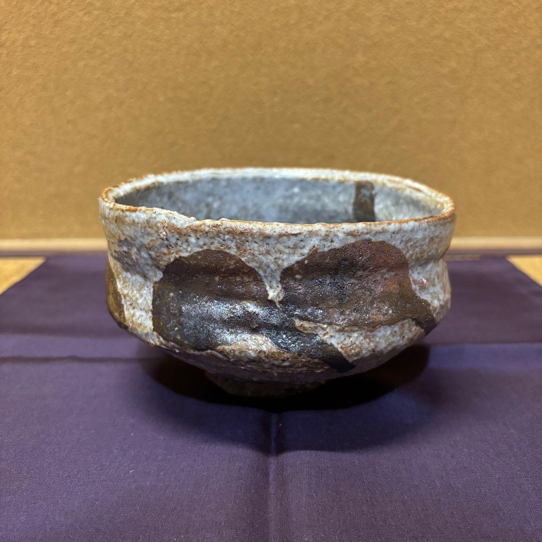 定価150万円　長春天山　鼠志野　茶碗　「天龍」