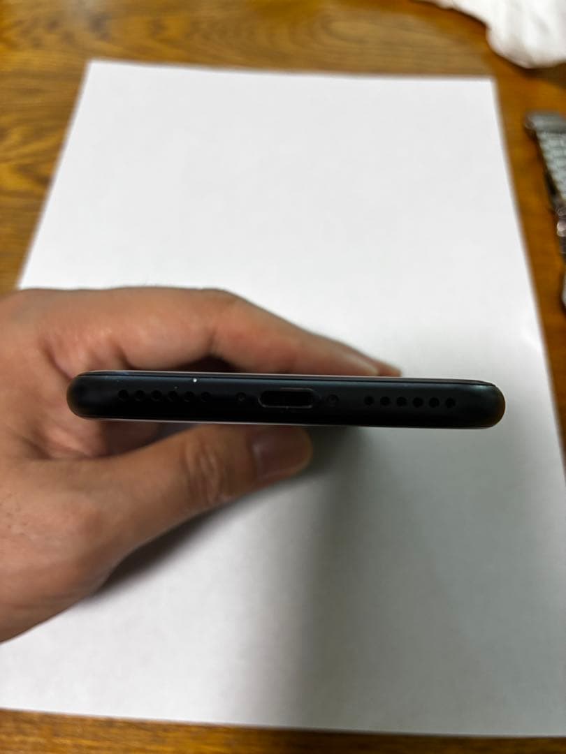 スマートフォン本体 iPhone SE3