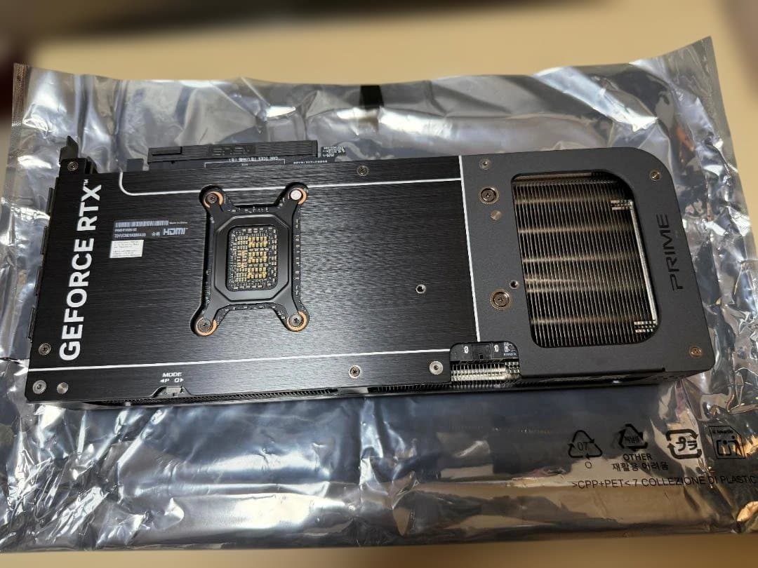 グラフィックボード・グラボ・ビデオカード ASUS PRIME GeForce RTX 5080