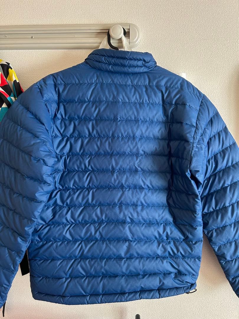 patagonia ダウンジャケット XS ネイビー