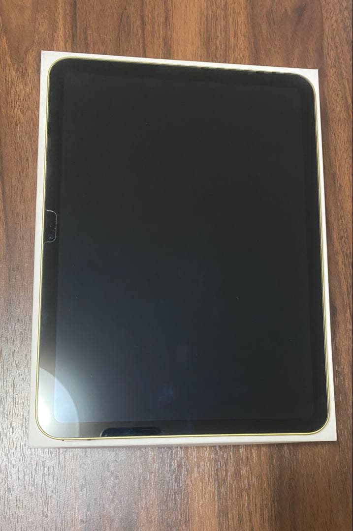 Apple iPad 11世代 (A16)チップ イエロー　保護フィルム付き