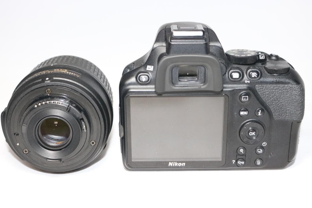 大人気⭐シリーズ最新！ Nikon D3500 ⭐初心者セット ⭐一眼レフ