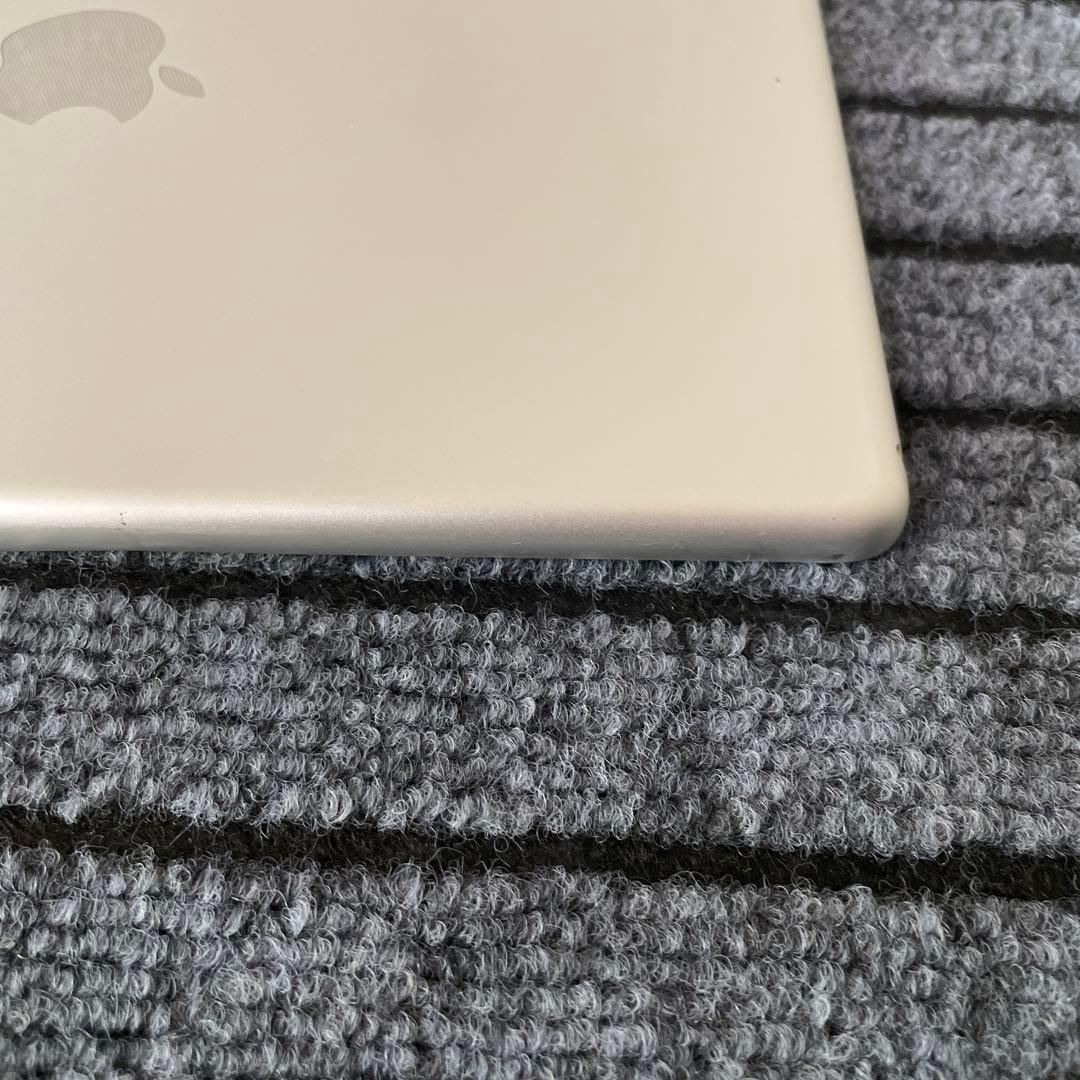86 iPad 7世代 32GB Wi-Fi シルバー
