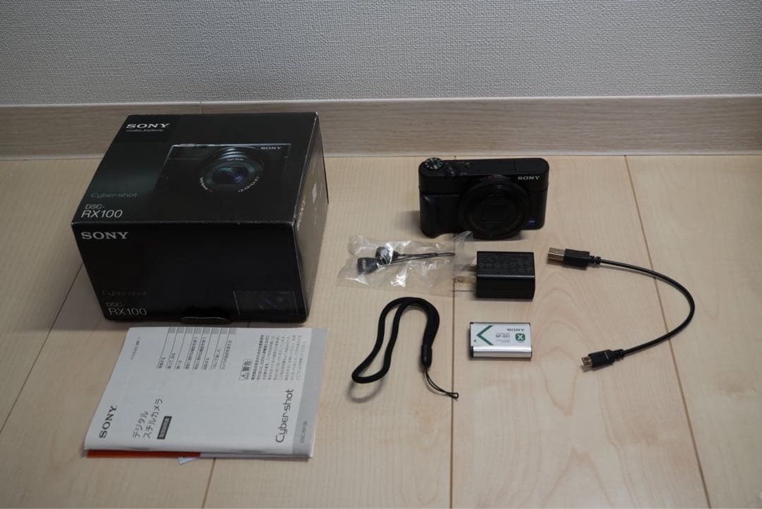 イ*N様 完動品　SONY Cyber−Shot RX DSC-RX100
