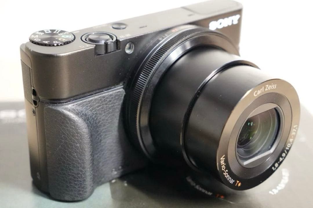 イ*N様 完動品　SONY Cyber−Shot RX DSC-RX100