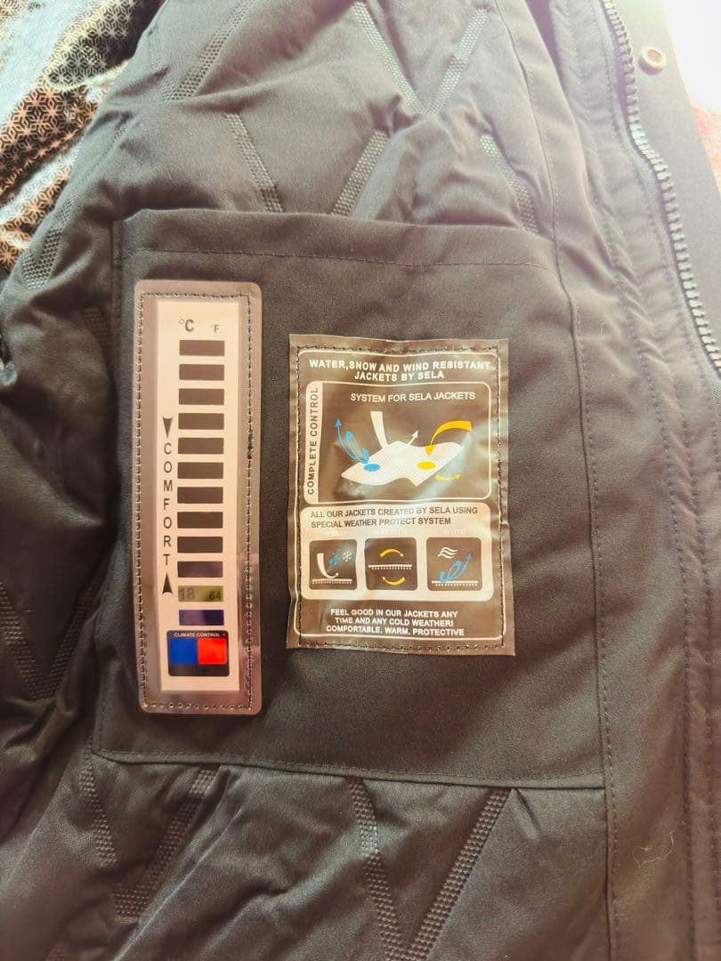 ブラック スノーボード ジャケット