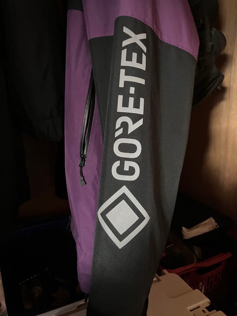 ダイワ　ゴアテックス　バーサタイルウインタースーツ Lサイズ