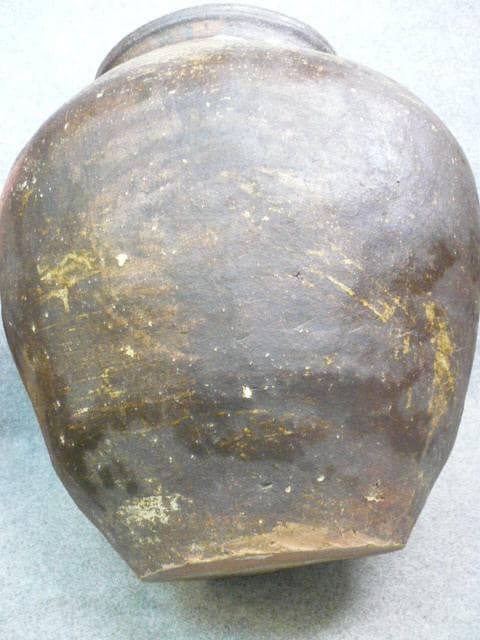 越前焼 自然釉 壷 刻印有り [B31502]