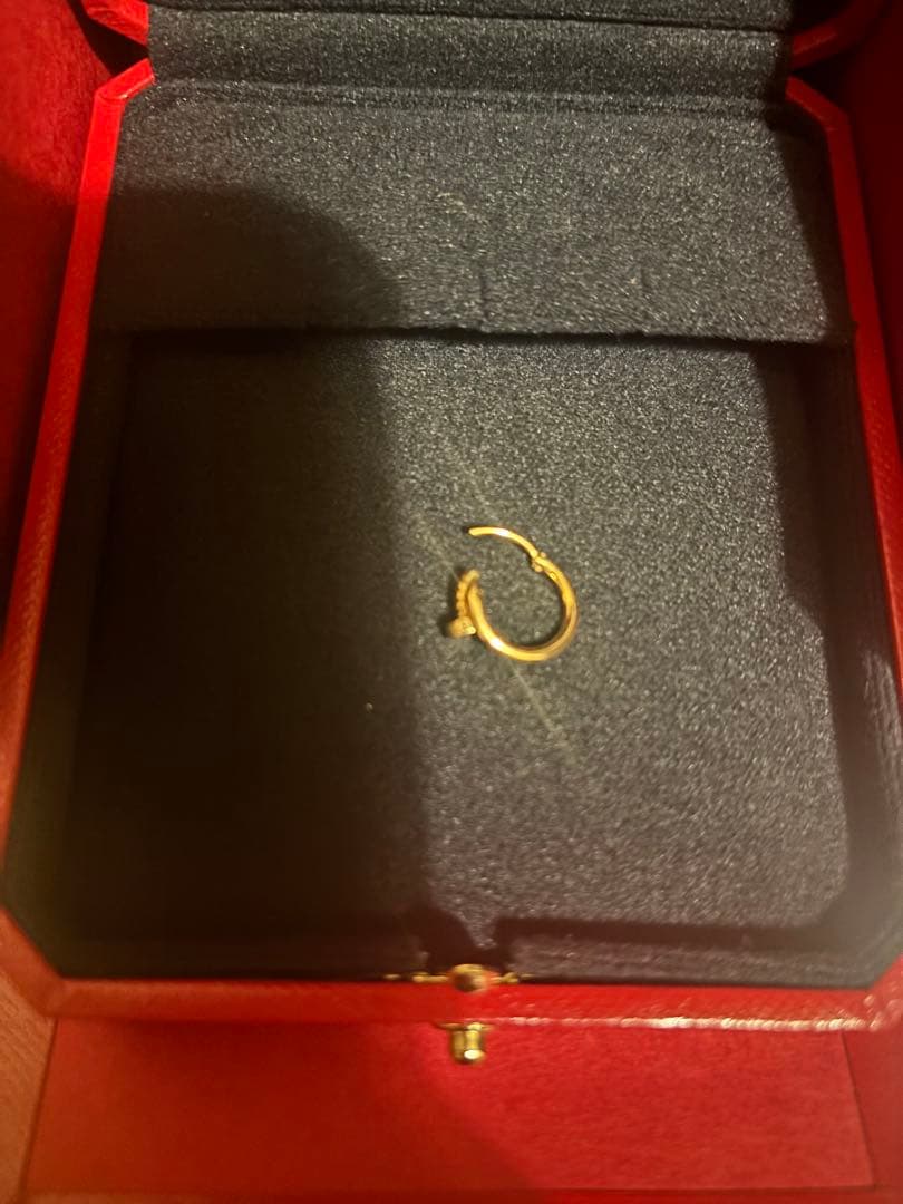 完売率高いYG❤︎❤︎新品❤︎カルティエジュスト アン クル シングルピアスミニモデル