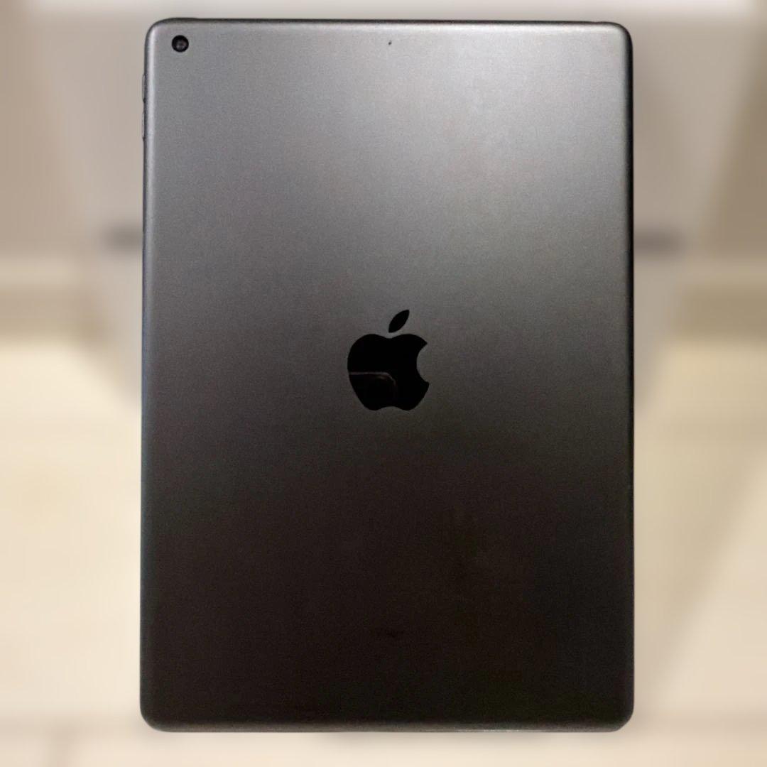 iPad 本体 第8世代