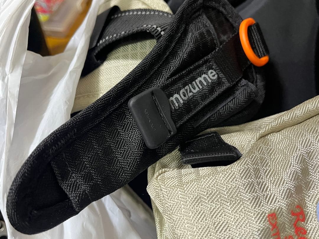 マズメ ゲームベスト レッドムーン 実釣未使用 美品