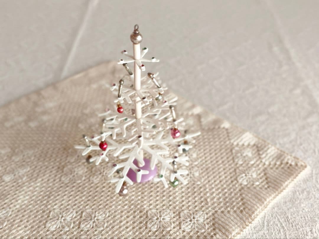 【Jack Louさま】tree ✵ アンティークガラスビーズの ホワイトツリー