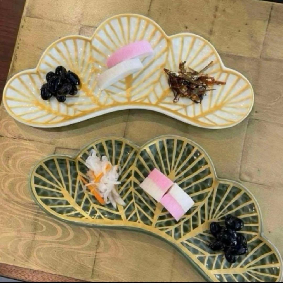 【新品】【大人気】有田焼幸楽窯 錦茶緑金松葉形前菜皿3枚セット　縁起物