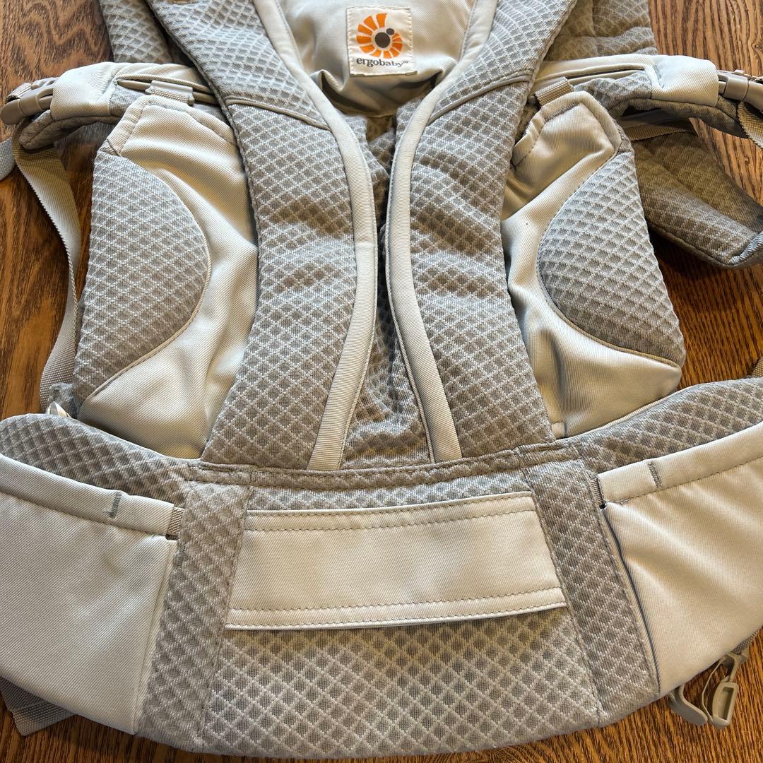ほぼ未使用★エルゴベビー 抱っこひも グレー メッシュ