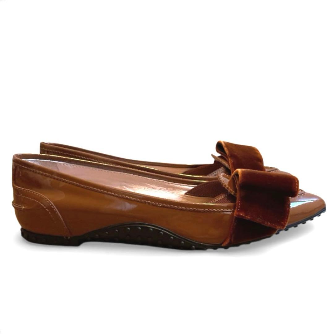 【美品】TOD'S トッズ パンプス フラット パテント エナメル キャメル